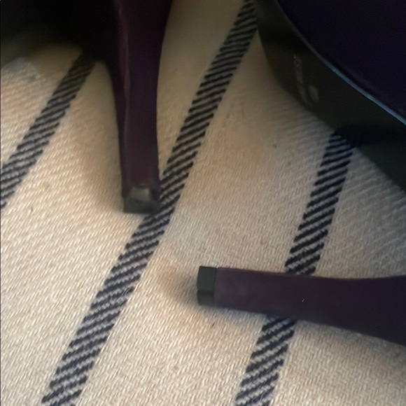 Nine West Purple Suede Heels - Picture 5 of 9